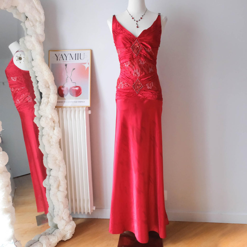 Vintage Party Glam Elegant Chic Beaded Gown Red Valentine Dream Gown