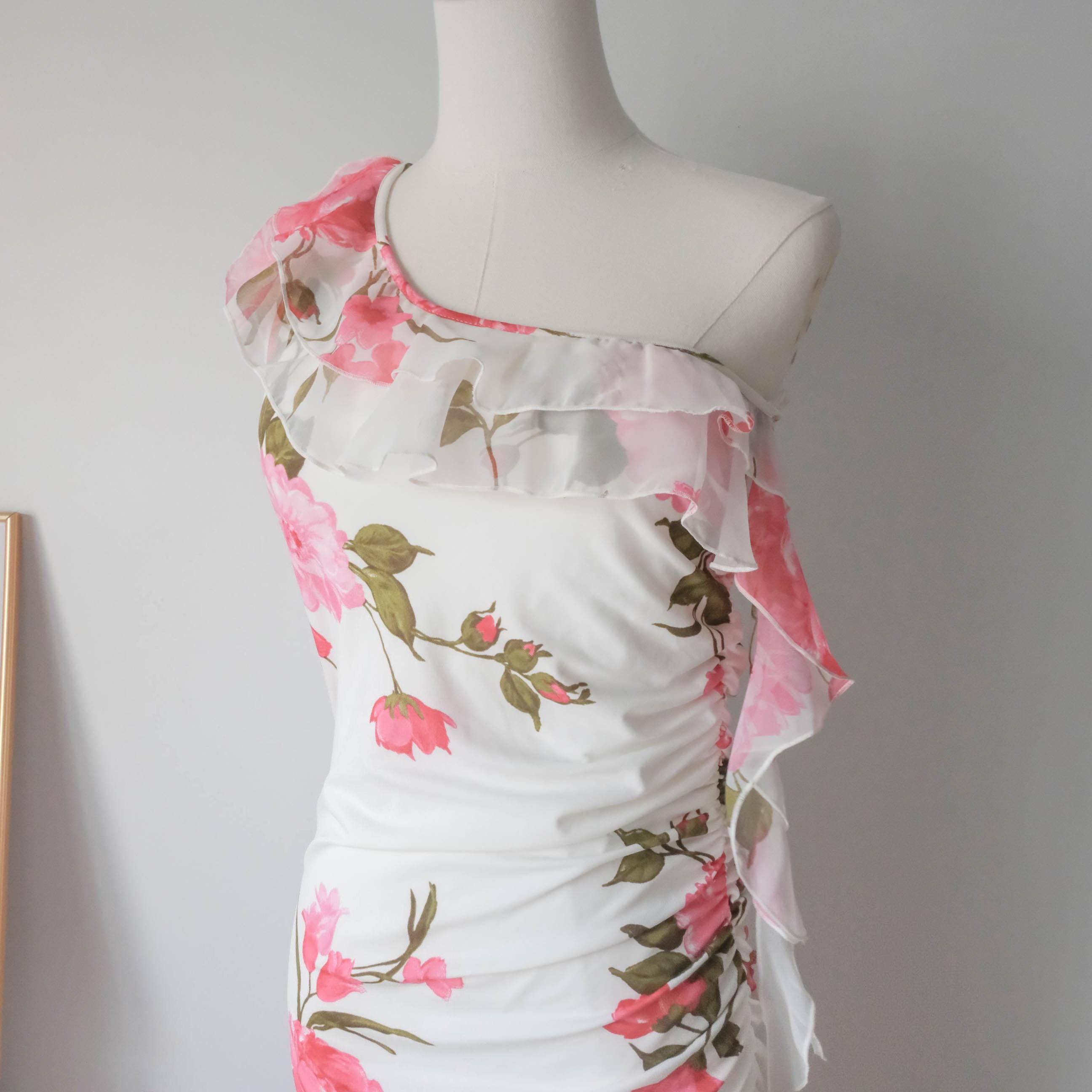 Vintage One-shoulder Rose Dress with Ruffle