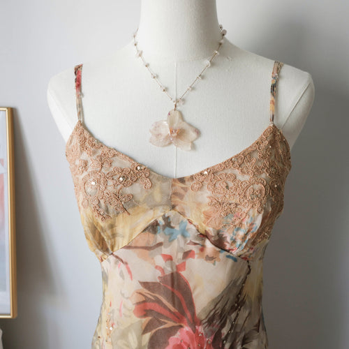 DERHY Vintage Beautiful Cottage Floral Embellisment Dress