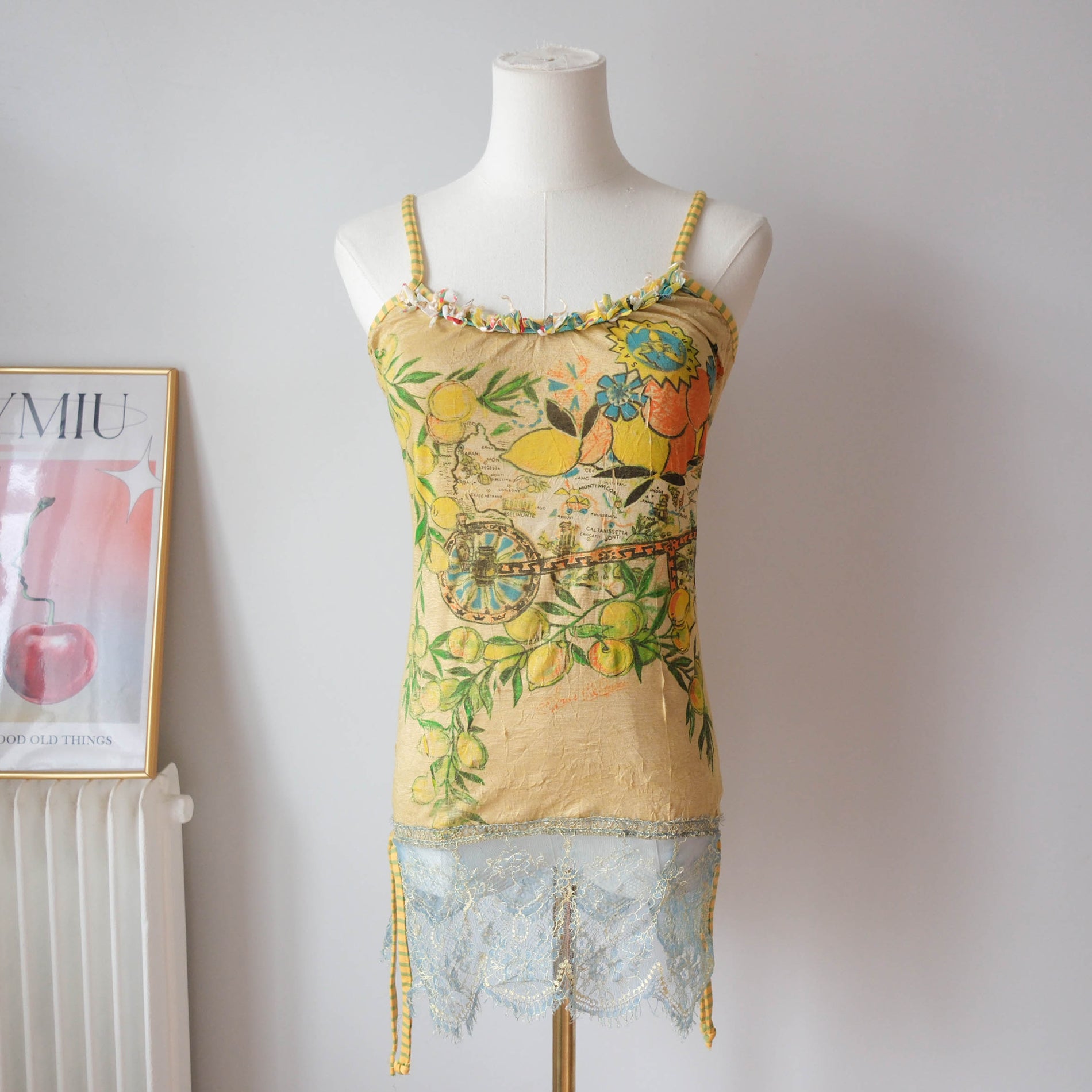 SAVE THE QUEEN Vintage Lemons Cami Tunic