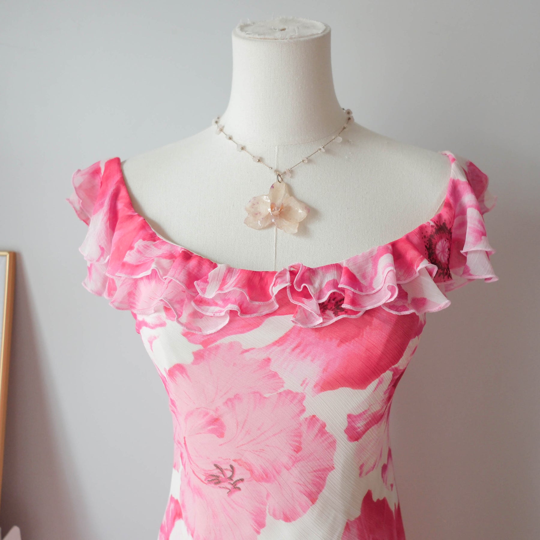 Vintage Summery Flowy Floral Off Shoulder Dress
