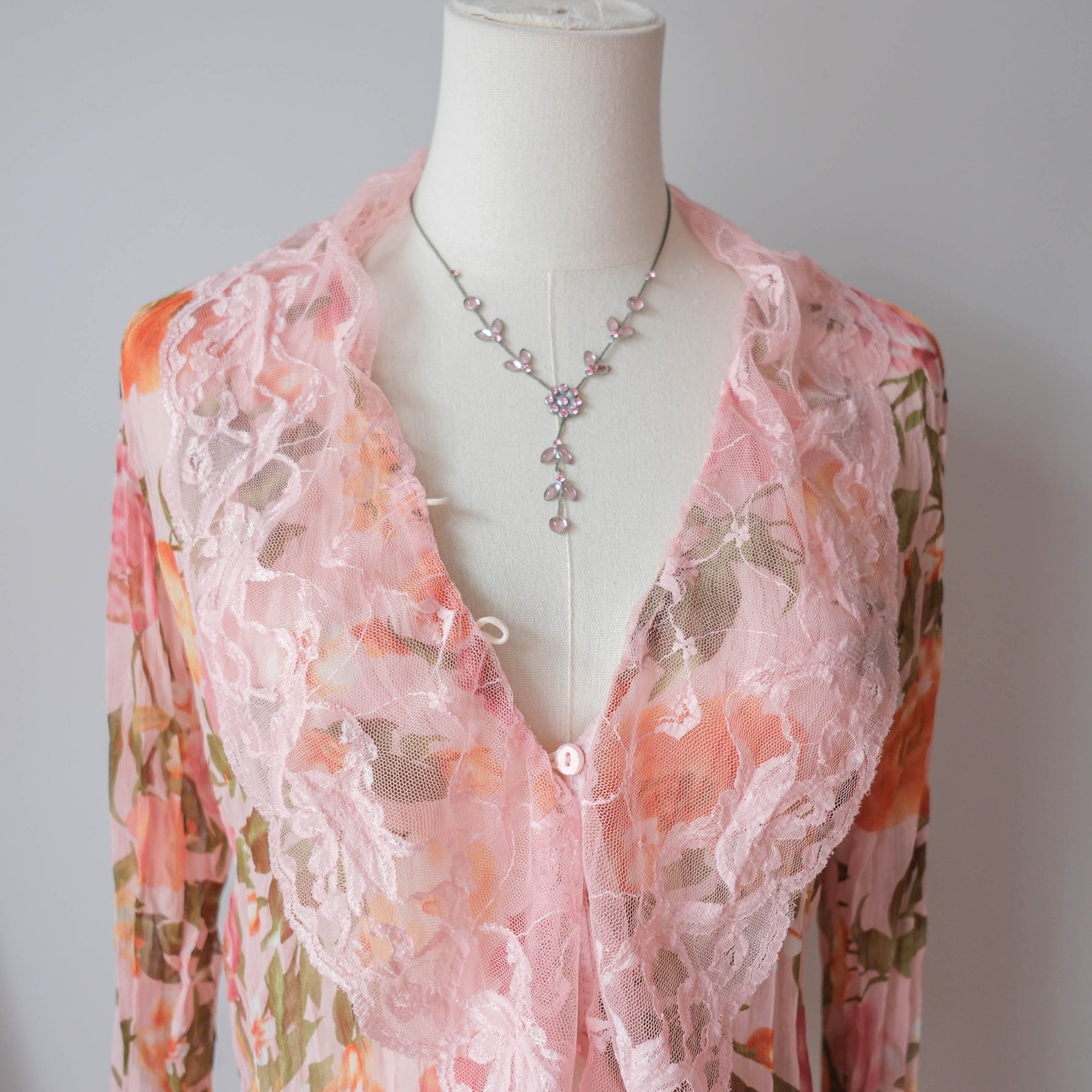 Vintage Y2K Floral Sheer Lace Ruffle Blouse
