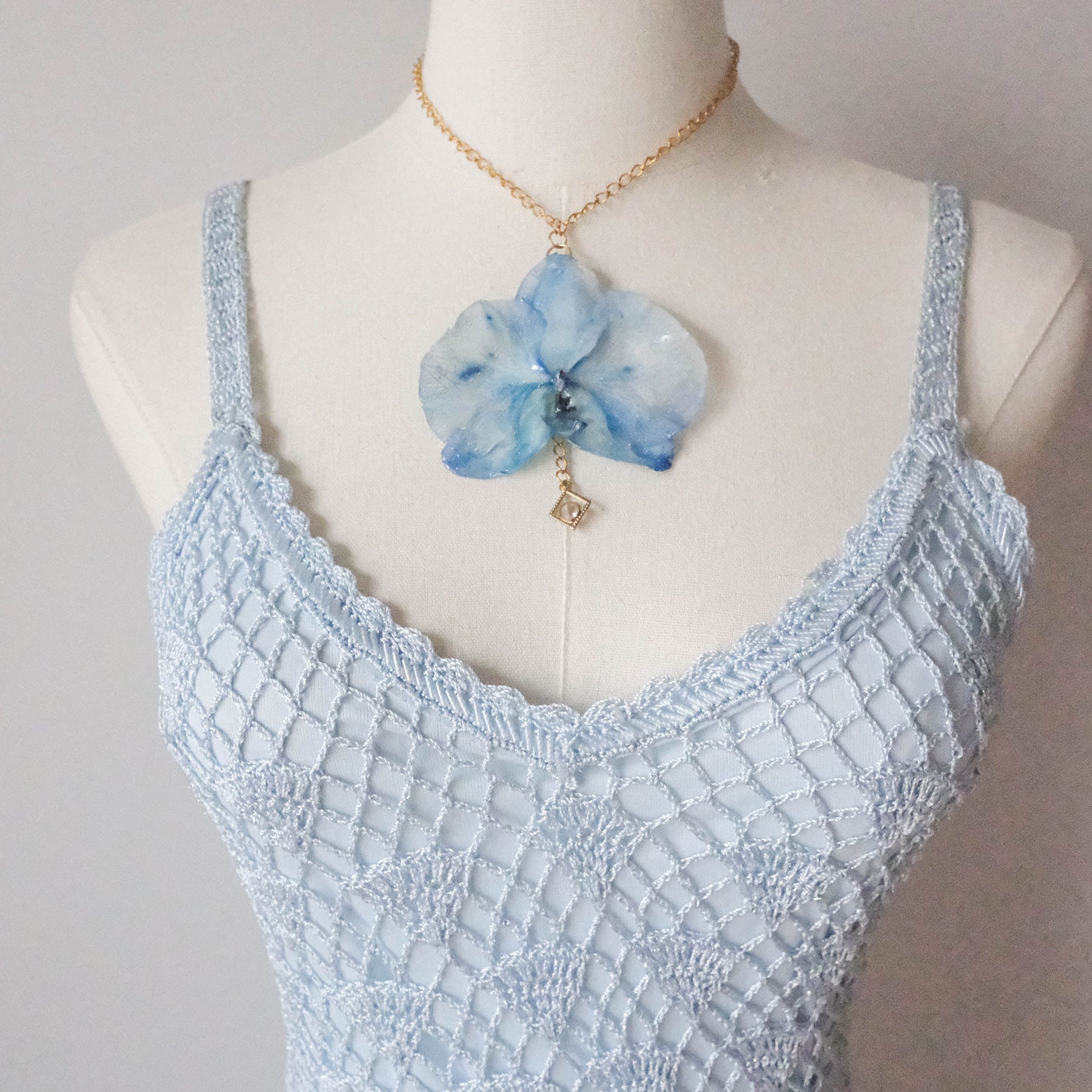Vintage Elegant Shiny Crochet Dress