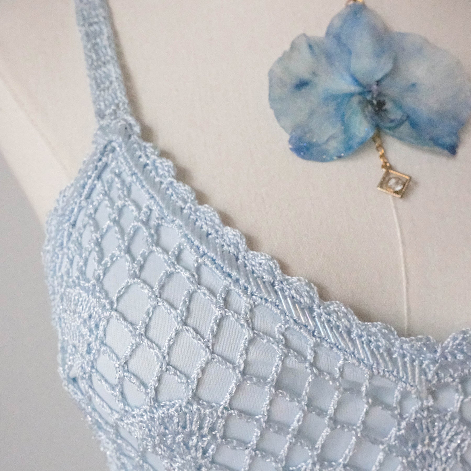 Vintage Elegant Shiny Crochet Dress