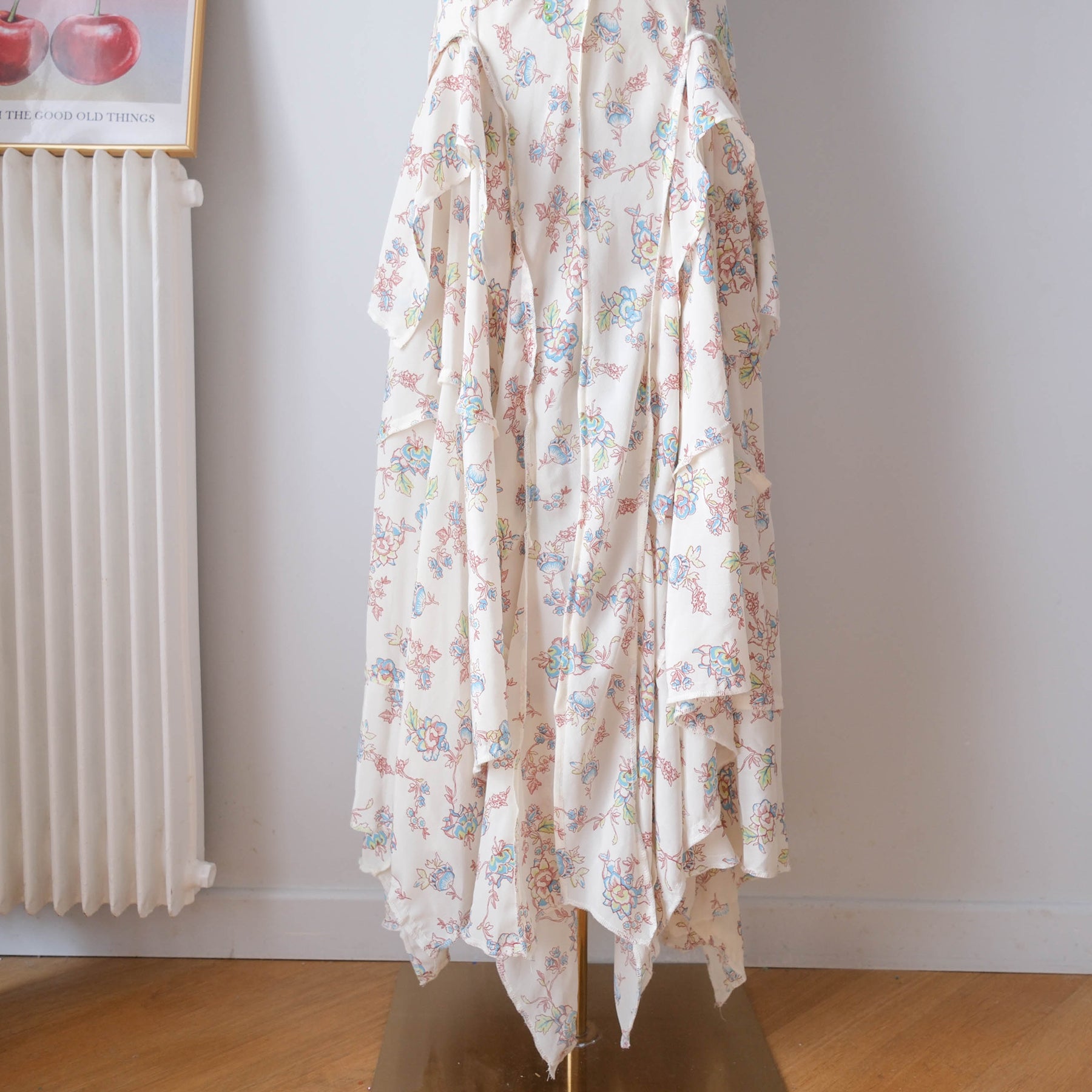 Vintage Beaded Floral Maxi Dress with Ruffle (Copie)